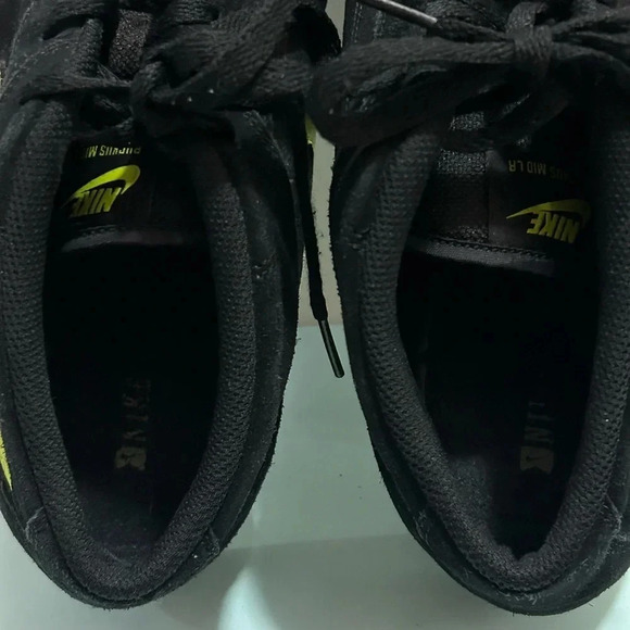 Nike Ruckus Men’s 13 Mid Athletic Skateboarding Shoes - Picture 8 of 9